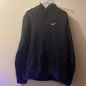 Nice hoodie, too big.